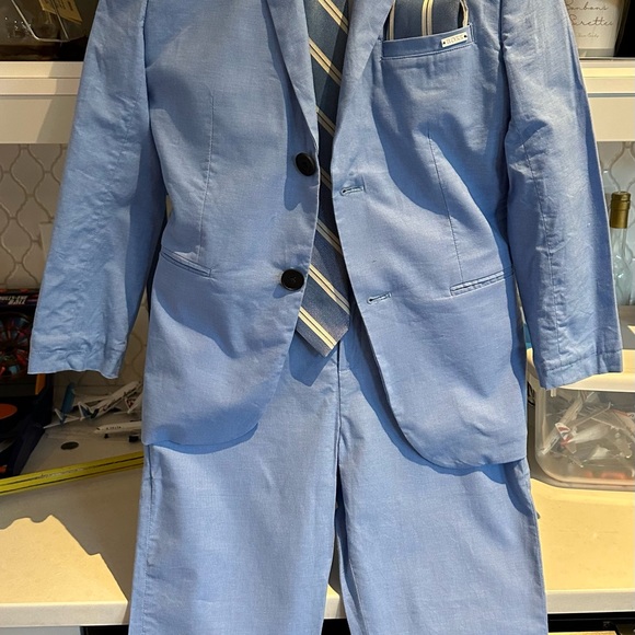 Kids authentic Hugo Boss linen suit - Picture 5 of 5